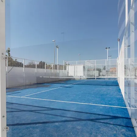 Global Properties, Bonito Con Terraza En Gran Canet *