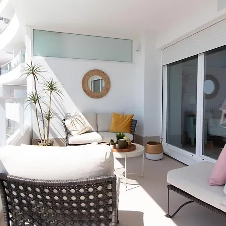 Global Properties, Bonito Con Terraza En Gran Canet Canet d'En Berenguer